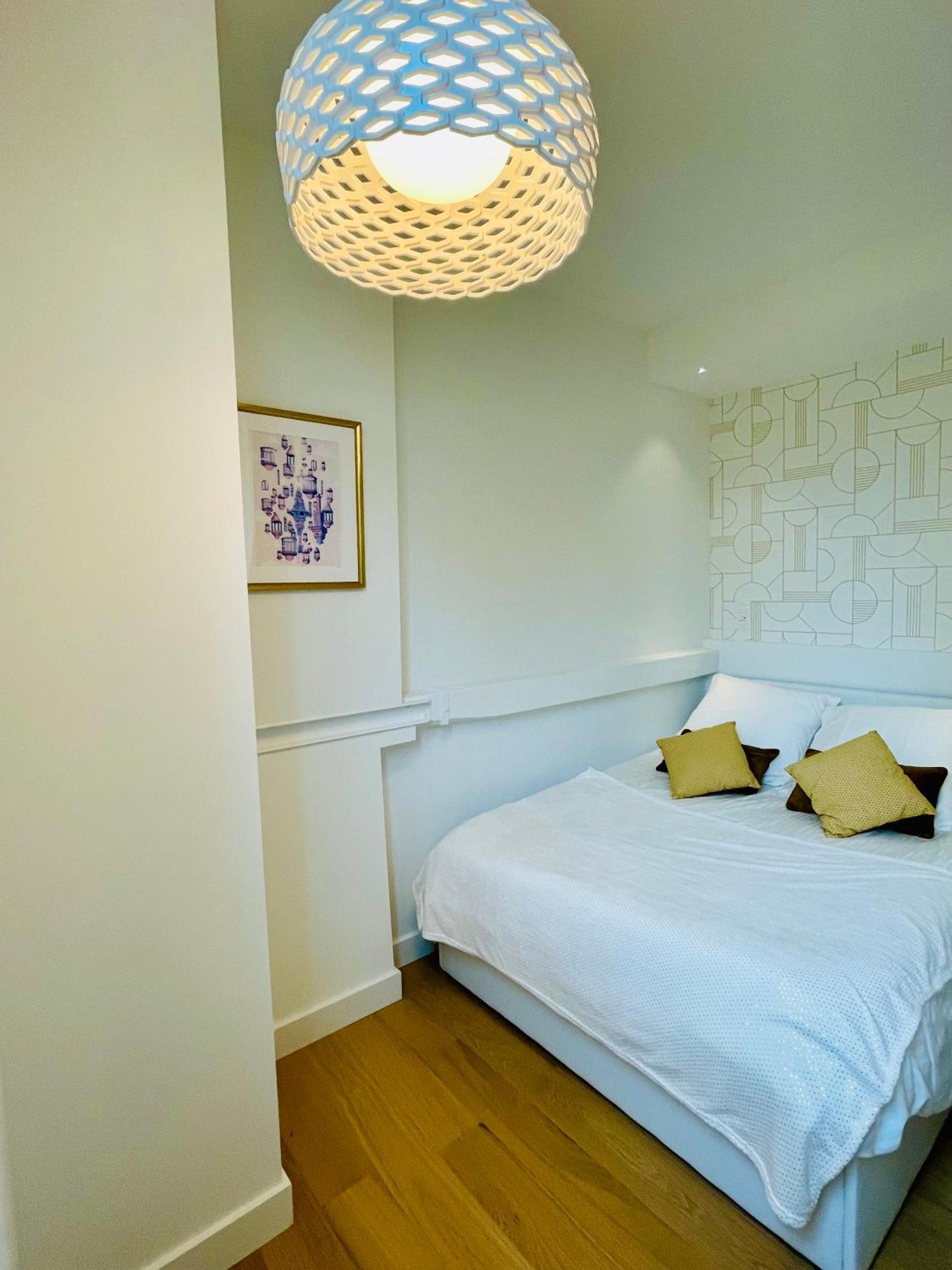 Appartements De Charme Du General Leclerc - Place D'Erlon - Hypercentre - Gare - ריימס מראה חיצוני תמונה