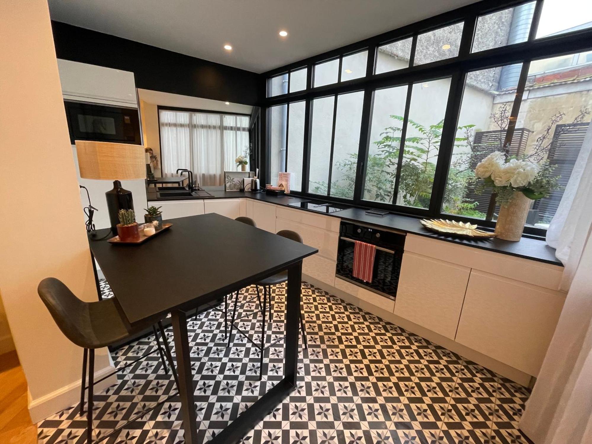 Appartements De Charme Du General Leclerc - Place D'Erlon - Hypercentre - Gare - ריימס מראה חיצוני תמונה