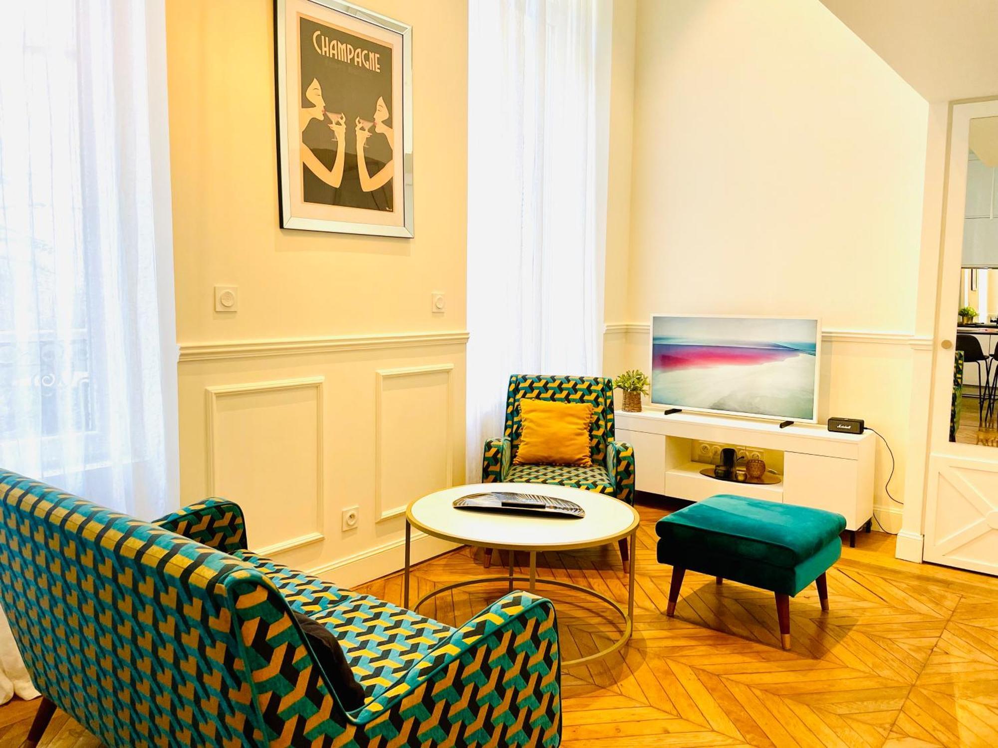 Appartements De Charme Du General Leclerc - Place D'Erlon - Hypercentre - Gare - ריימס מראה חיצוני תמונה