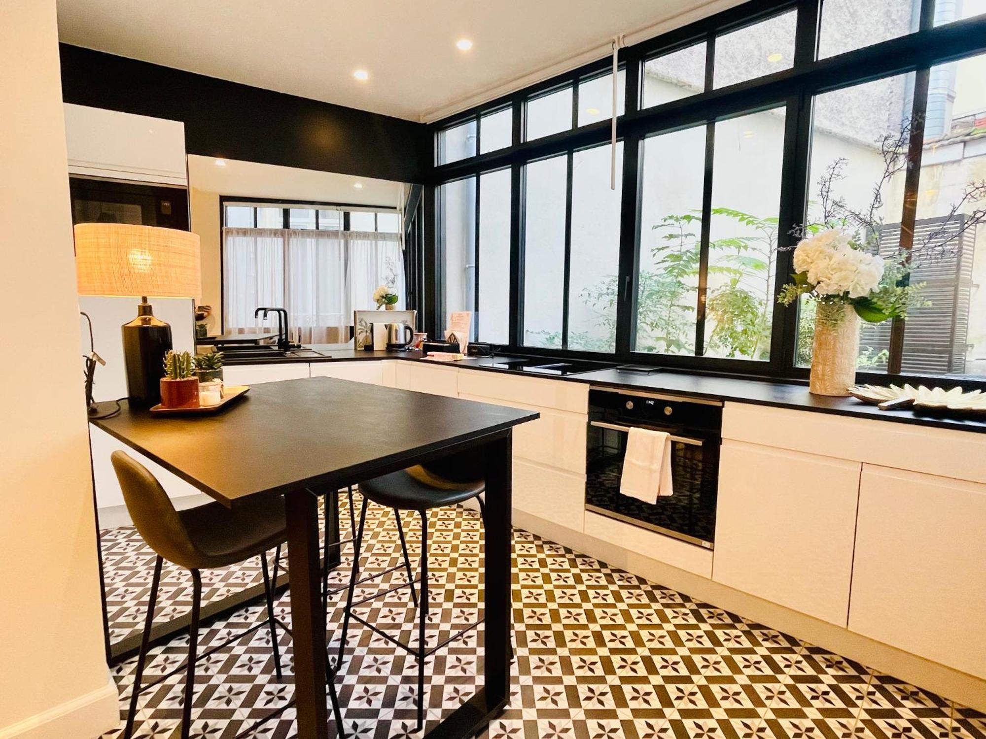 Appartements De Charme Du General Leclerc - Place D'Erlon - Hypercentre - Gare - ריימס מראה חיצוני תמונה