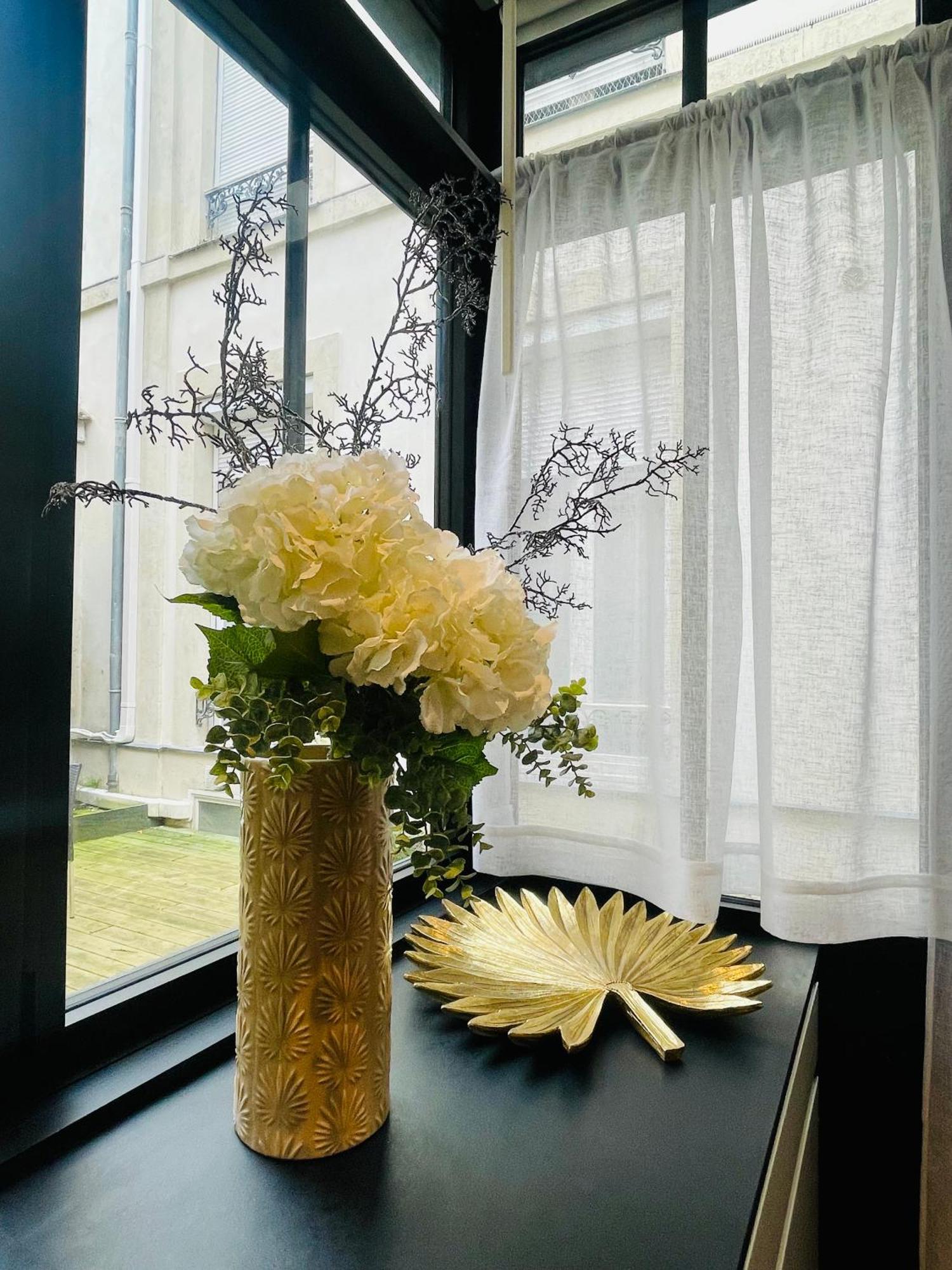 Appartements De Charme Du General Leclerc - Place D'Erlon - Hypercentre - Gare - ריימס מראה חיצוני תמונה